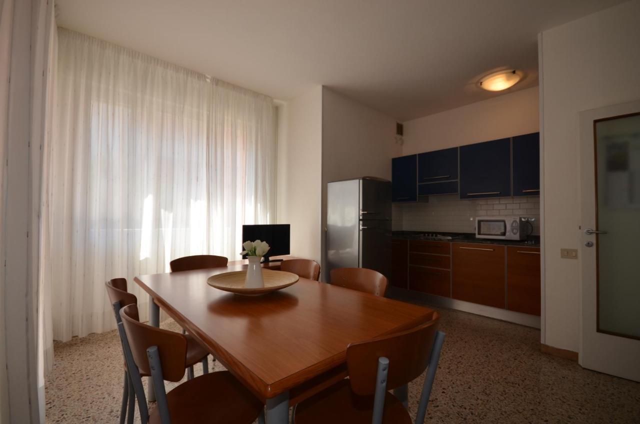Appartamenti Dei Pini Bibione Bagian luar foto