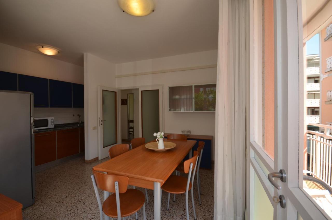Appartamenti Dei Pini Bibione Bagian luar foto